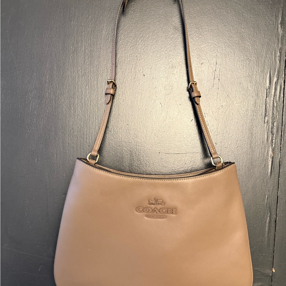 Coach Tan Leather Shoulder Bag
